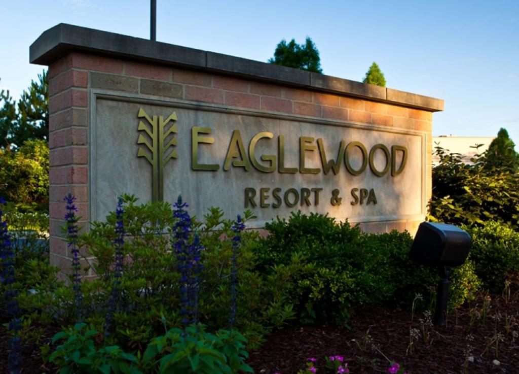 Eaglewood Resort & Spa Itasca Buitenkant foto